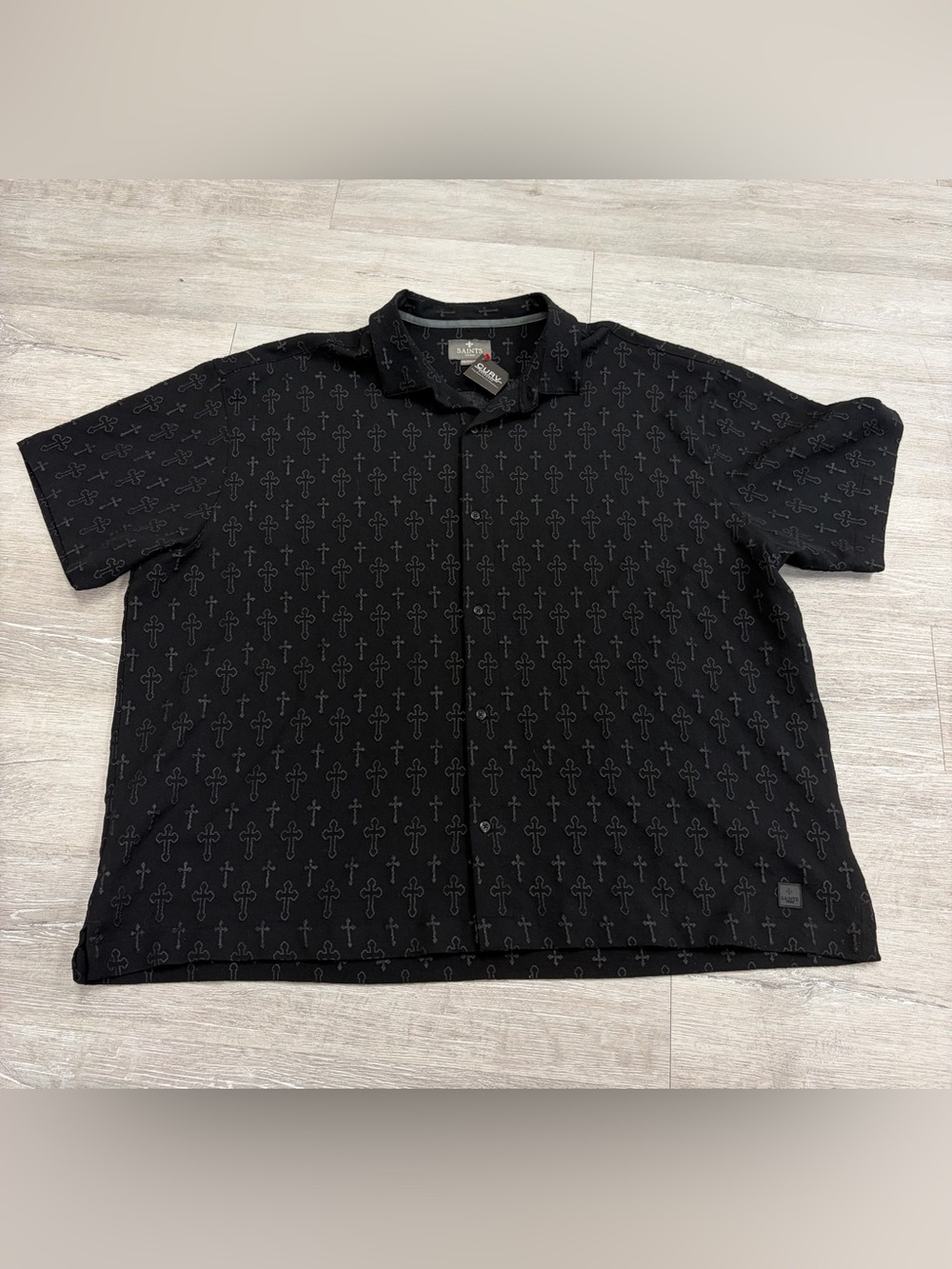 Saints Studio Black Short-Sleeve Button-Up Shirt with Cross Pattern